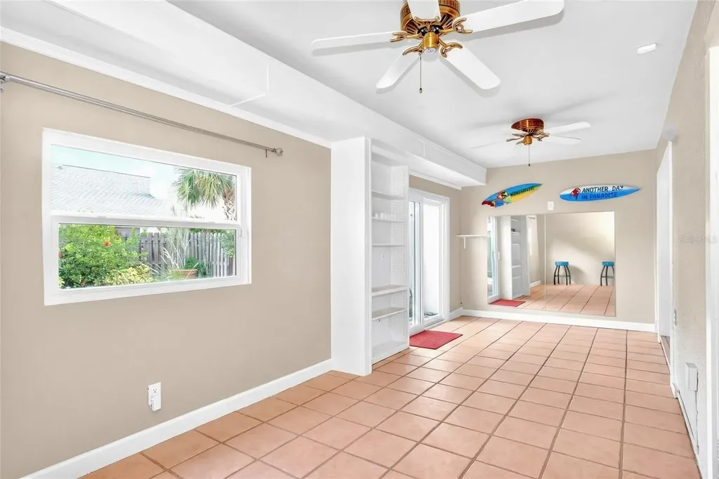 2524 W Brook Lane Clearwater FL 33761