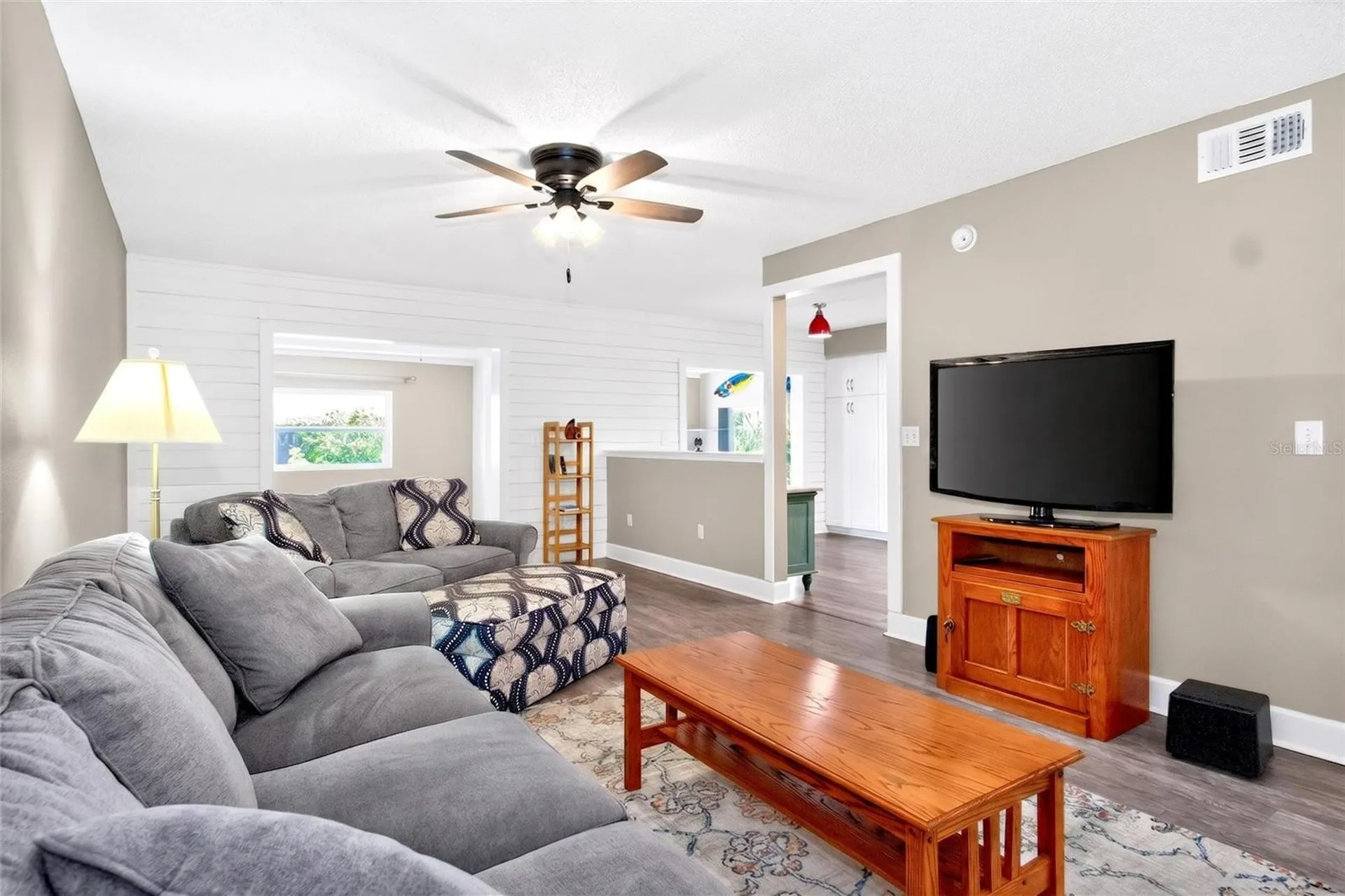 2524 W Brook Lane Clearwater FL 33761