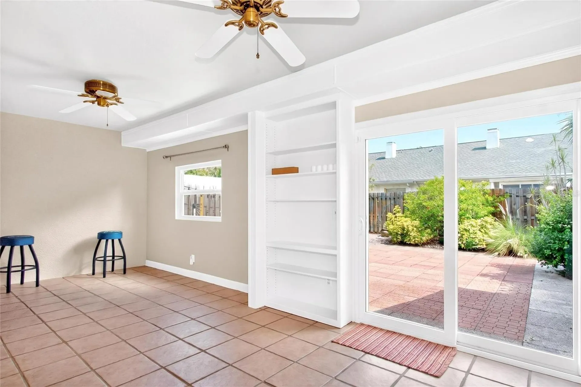 2524 W Brook Lane Clearwater FL 33761
