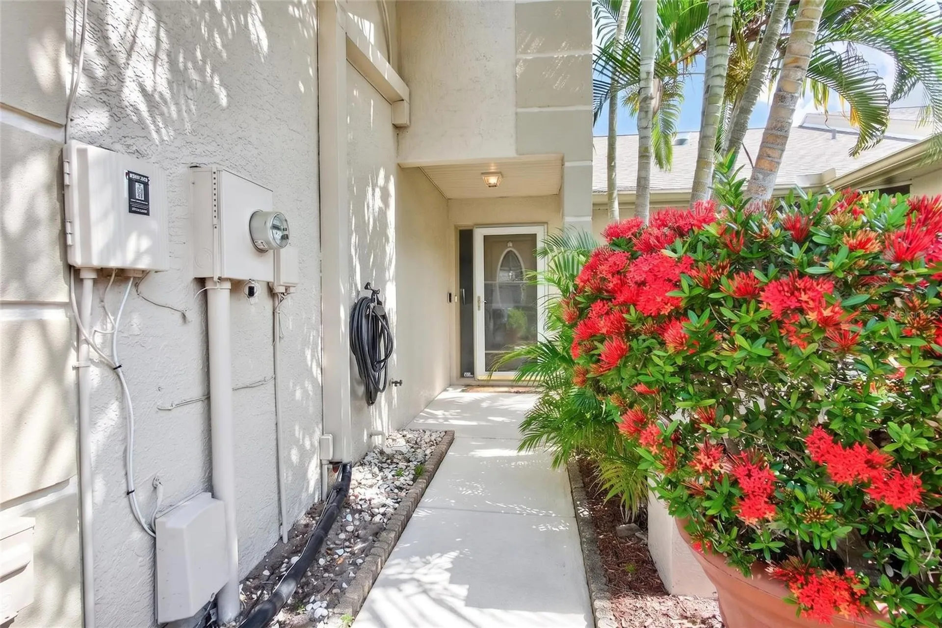 2524 W Brook Lane Clearwater FL 33761