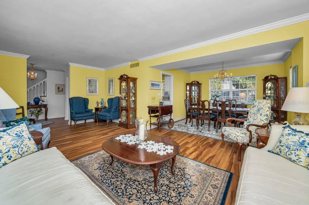 1310 41st Avenue NE St Petersburg FL 33703
