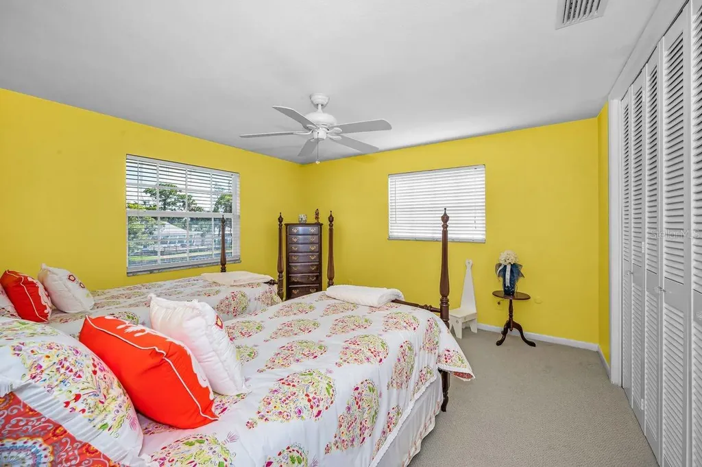 1310 41st Avenue NE St Petersburg FL 33703