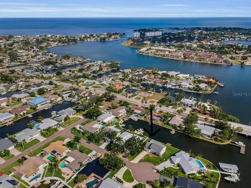 1310 41st Avenue NE St Petersburg FL 33703