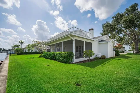 1310 41st Avenue NE St Petersburg FL 33703