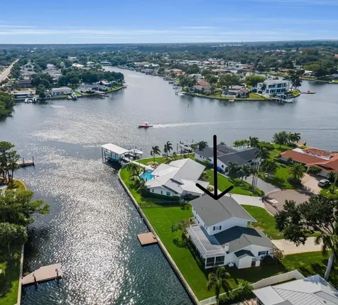 1310 41st Avenue NE St Petersburg FL 33703