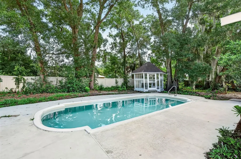 17901 Palm Street Umatilla FL 32784