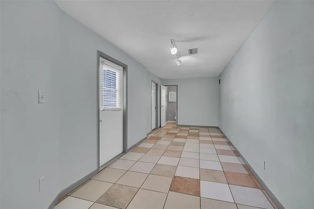 3303 Florida Boulevard Bradenton FL 34207