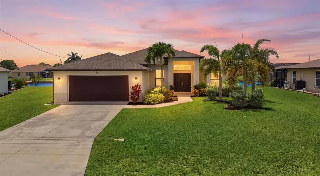206 NE 21st Avenue Cape Coral FL 33909