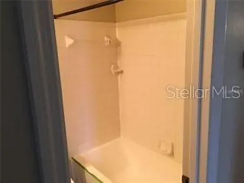 4528 Commander Drive Orlando FL 32822