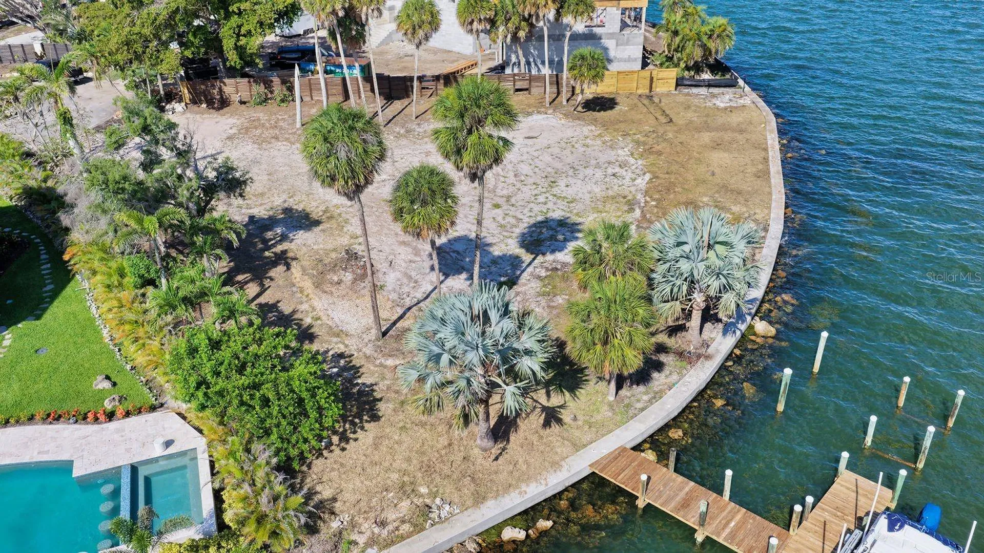 305 S South Shore Drive S Sarasota FL 34234