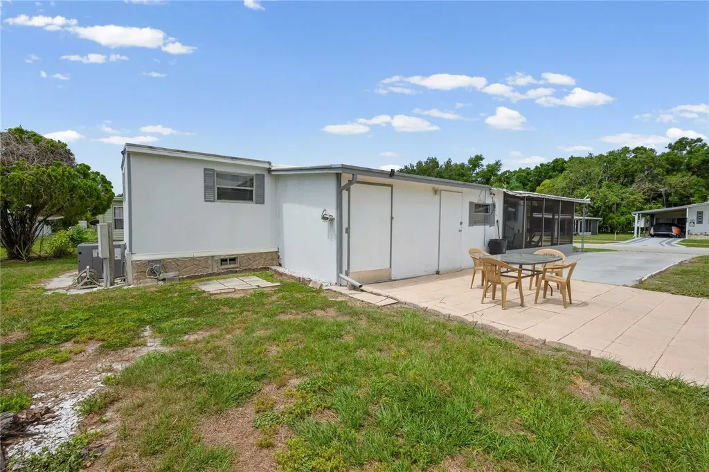 3834 Sarah Drive Wesley Chapel FL 33543