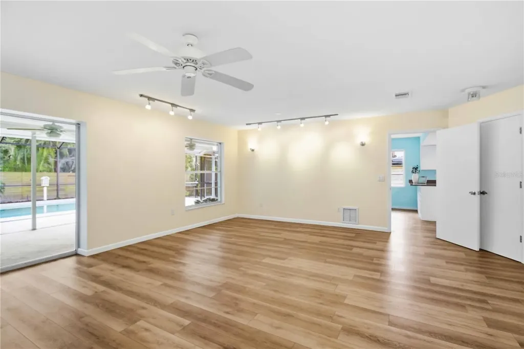 3629 Egerton Circle Sarasota FL 34233
