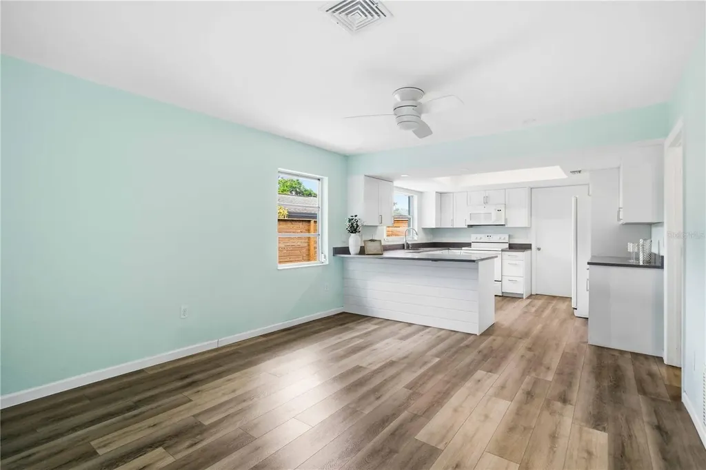 3629 Egerton Circle Sarasota FL 34233