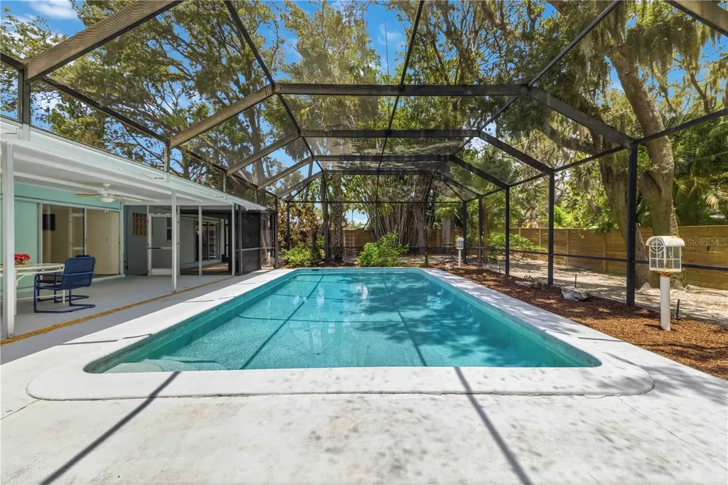 3629 Egerton Circle Sarasota FL 34233
