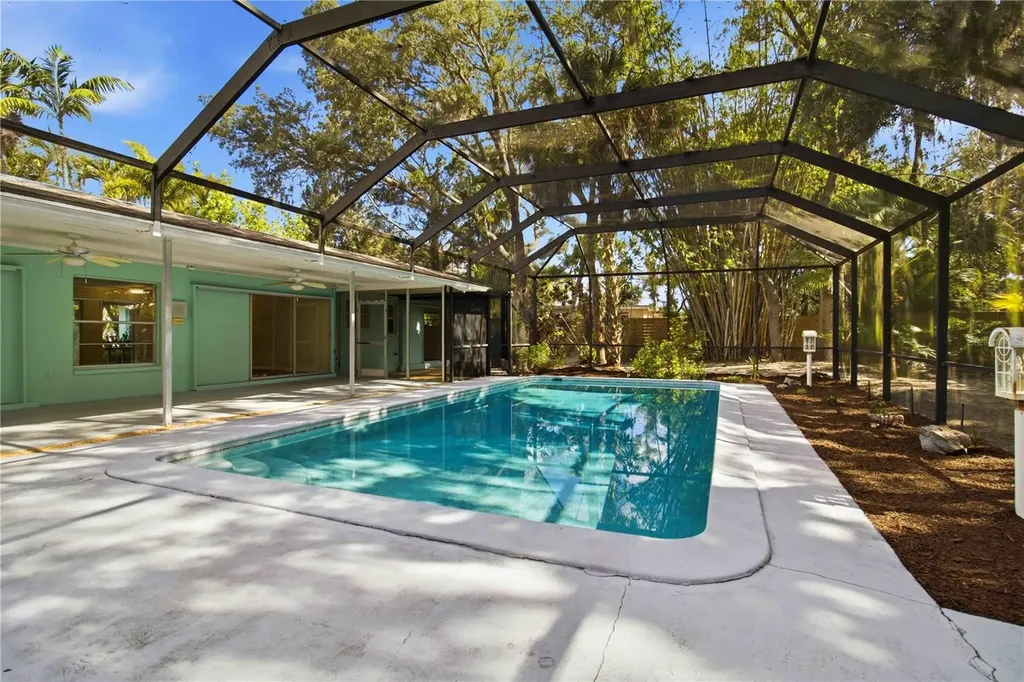 3629 Egerton Circle Sarasota FL 34233