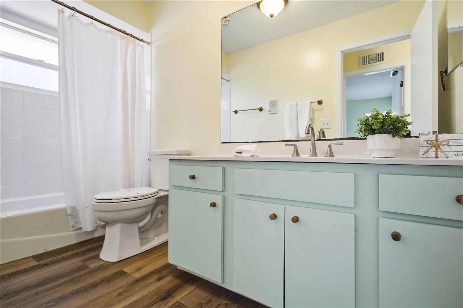 3629 Egerton Circle Sarasota FL 34233