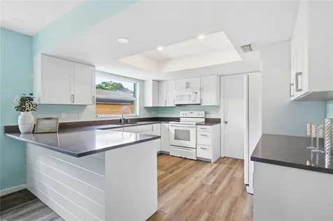 3629 Egerton Circle Sarasota FL 34233