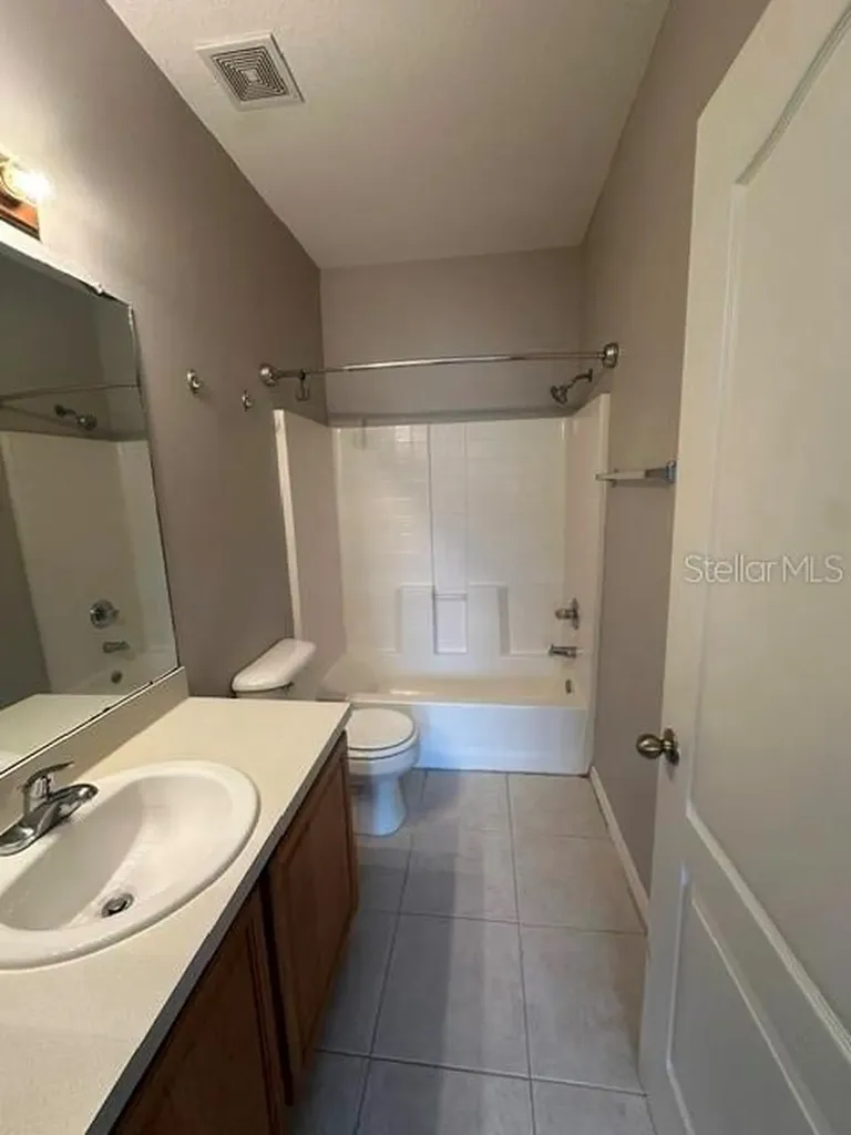 15723 Fishhawk Falls Drive Lithia FL 33547