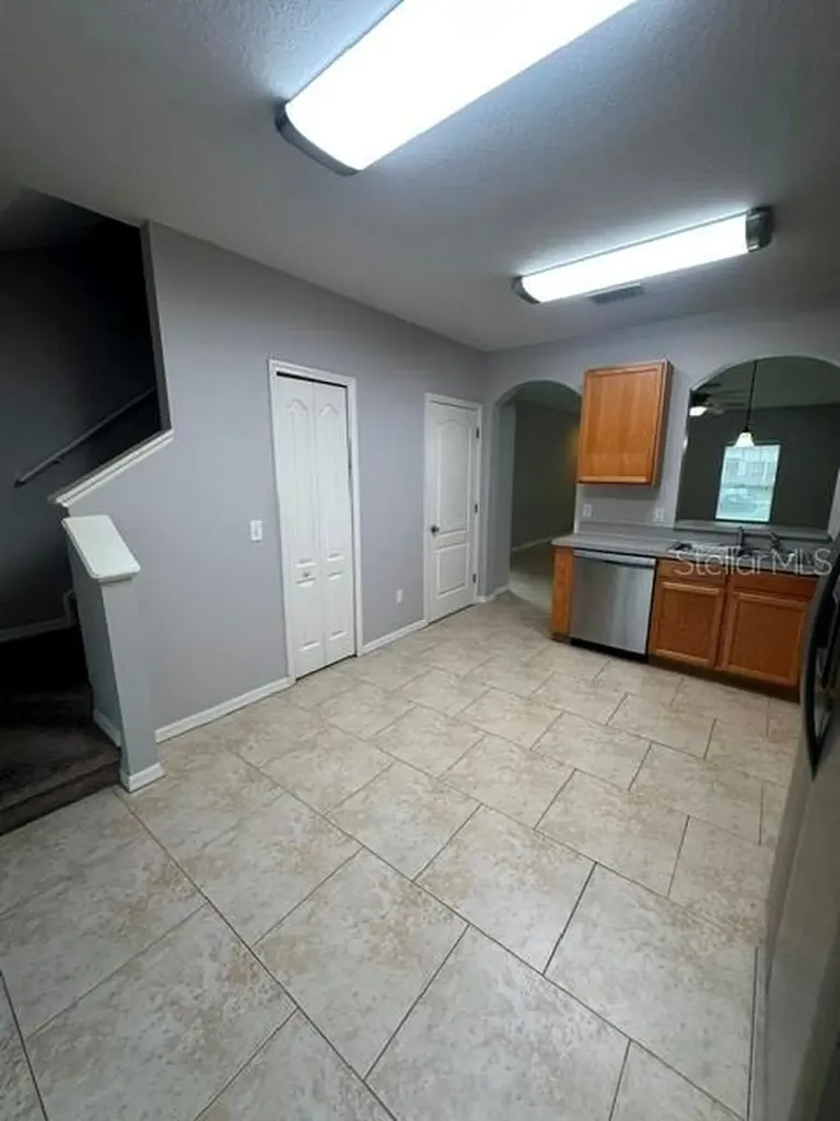 15723 Fishhawk Falls Drive Lithia FL 33547
