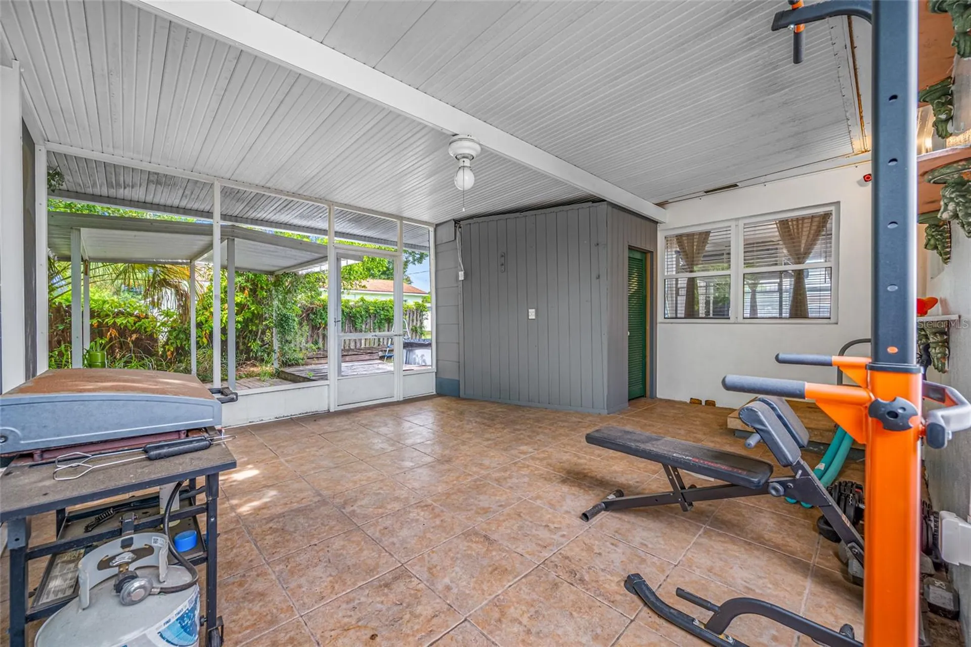 6219 Hampton Drive N St Petersburg FL 33710