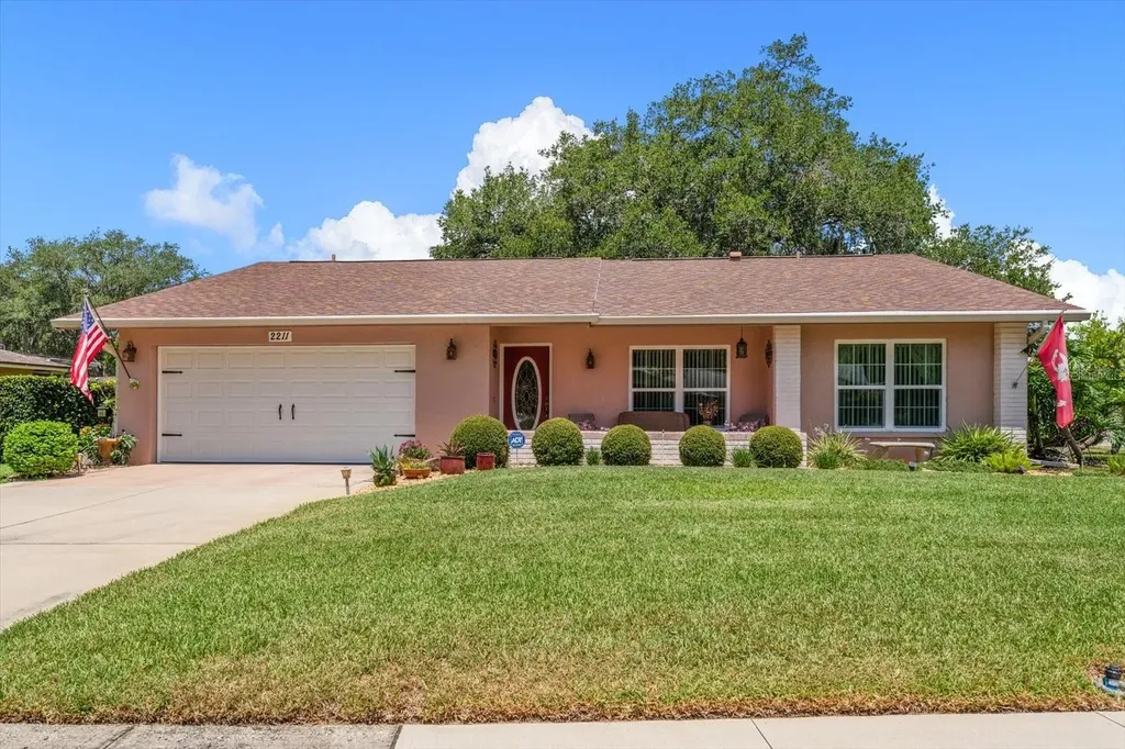 2211 Portside Passage Palm Harbor FL 34685