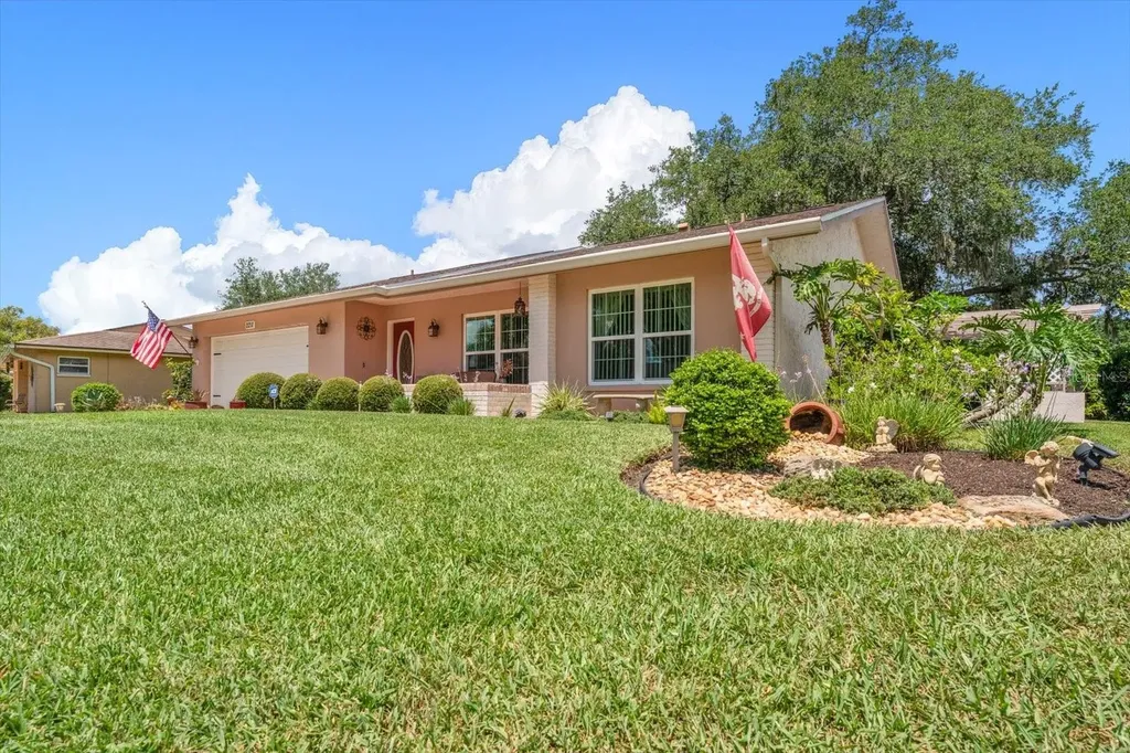 2211 Portside Passage Palm Harbor FL 34685