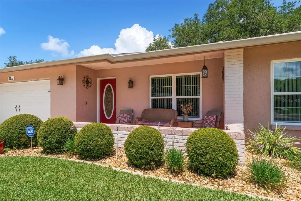 2211 Portside Passage Palm Harbor FL 34685