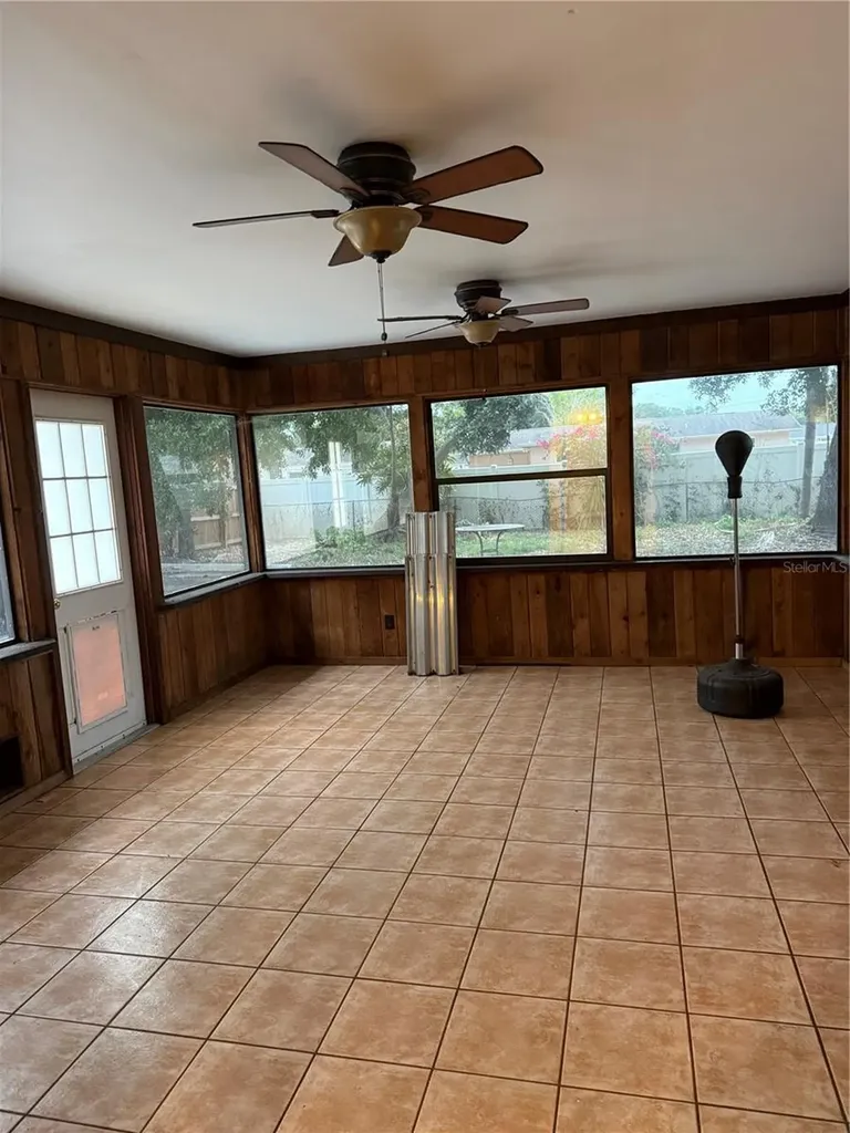 3543 Bali Drive Sarasota FL 34232