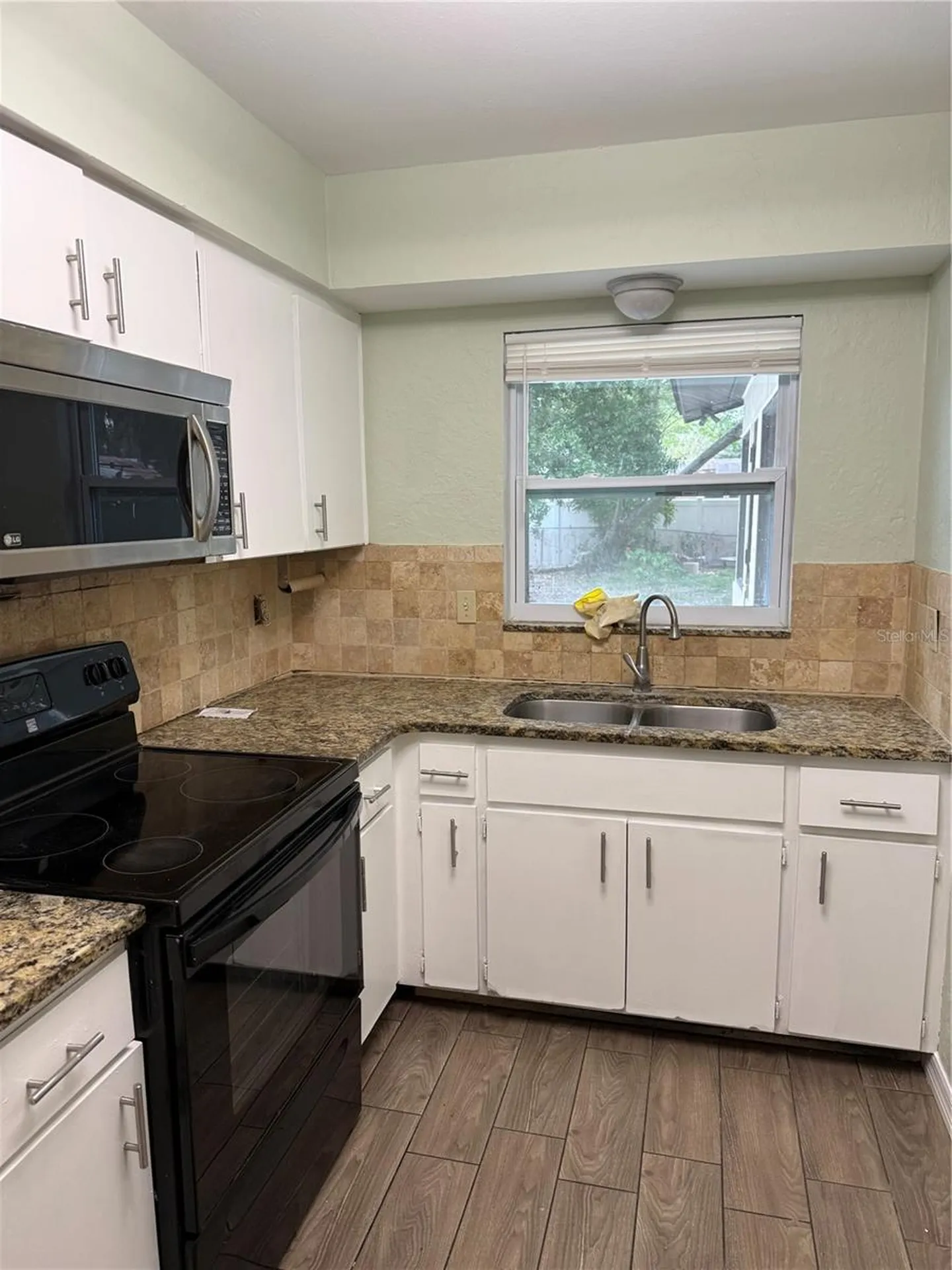 3543 Bali Drive Sarasota FL 34232