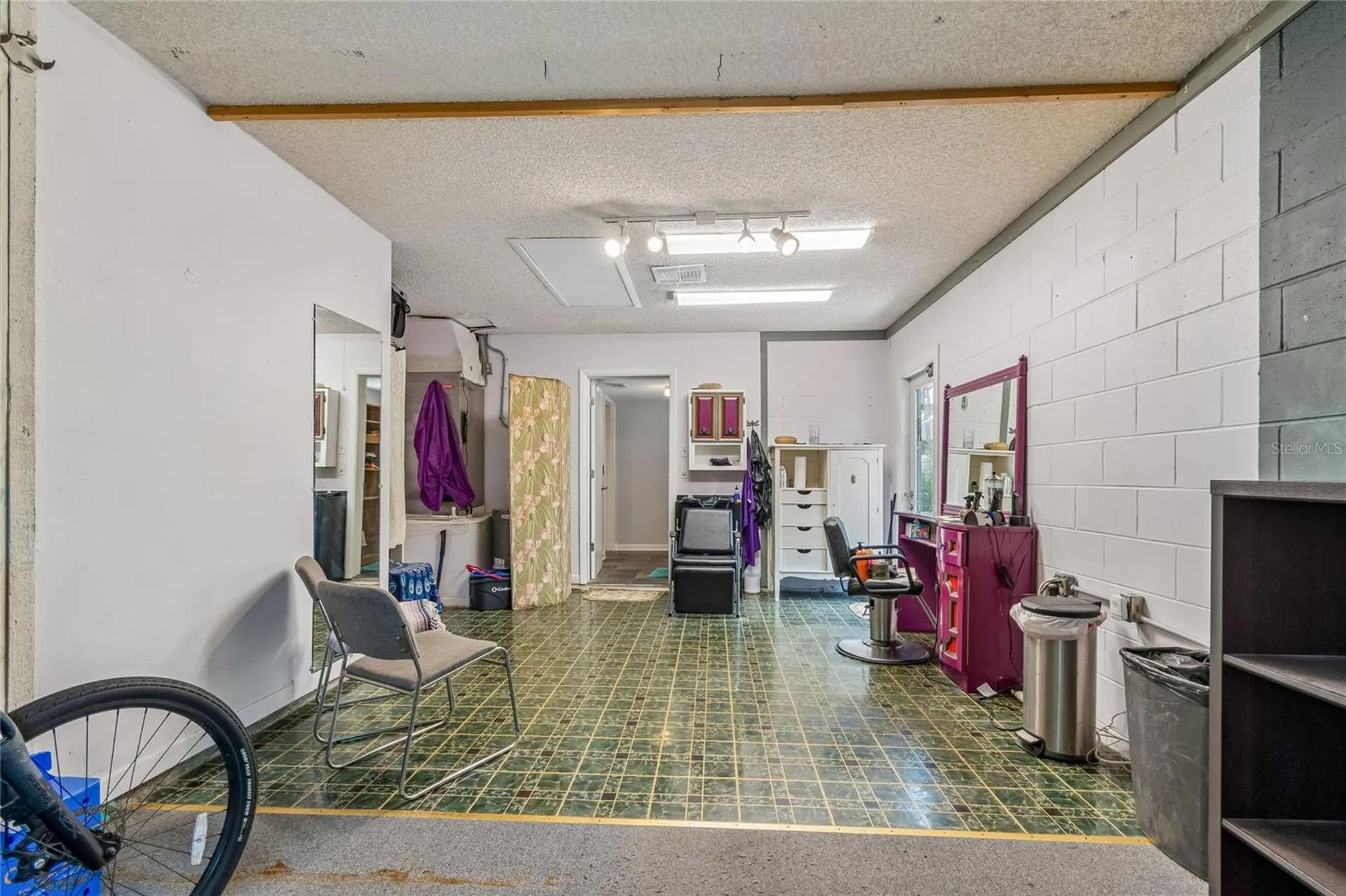 16018 Saddlestring Drive Tampa FL 33618
