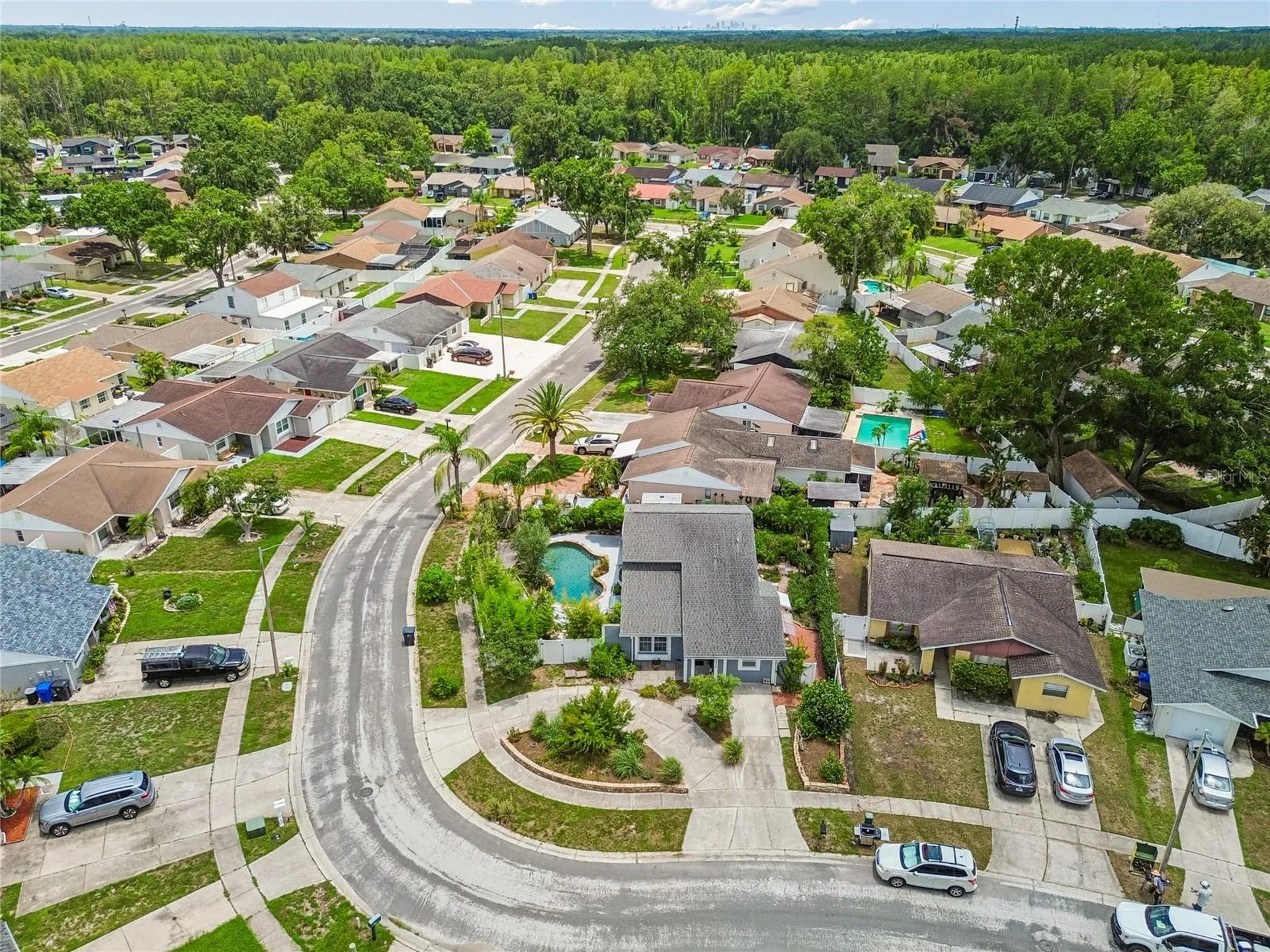 16018 Saddlestring Drive Tampa FL 33618