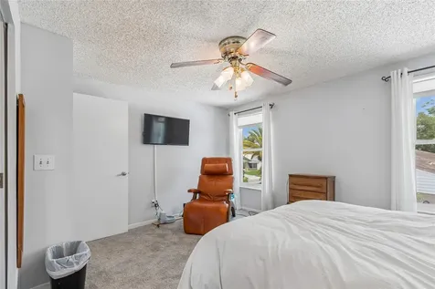 16018 Saddlestring Drive Tampa FL 33618