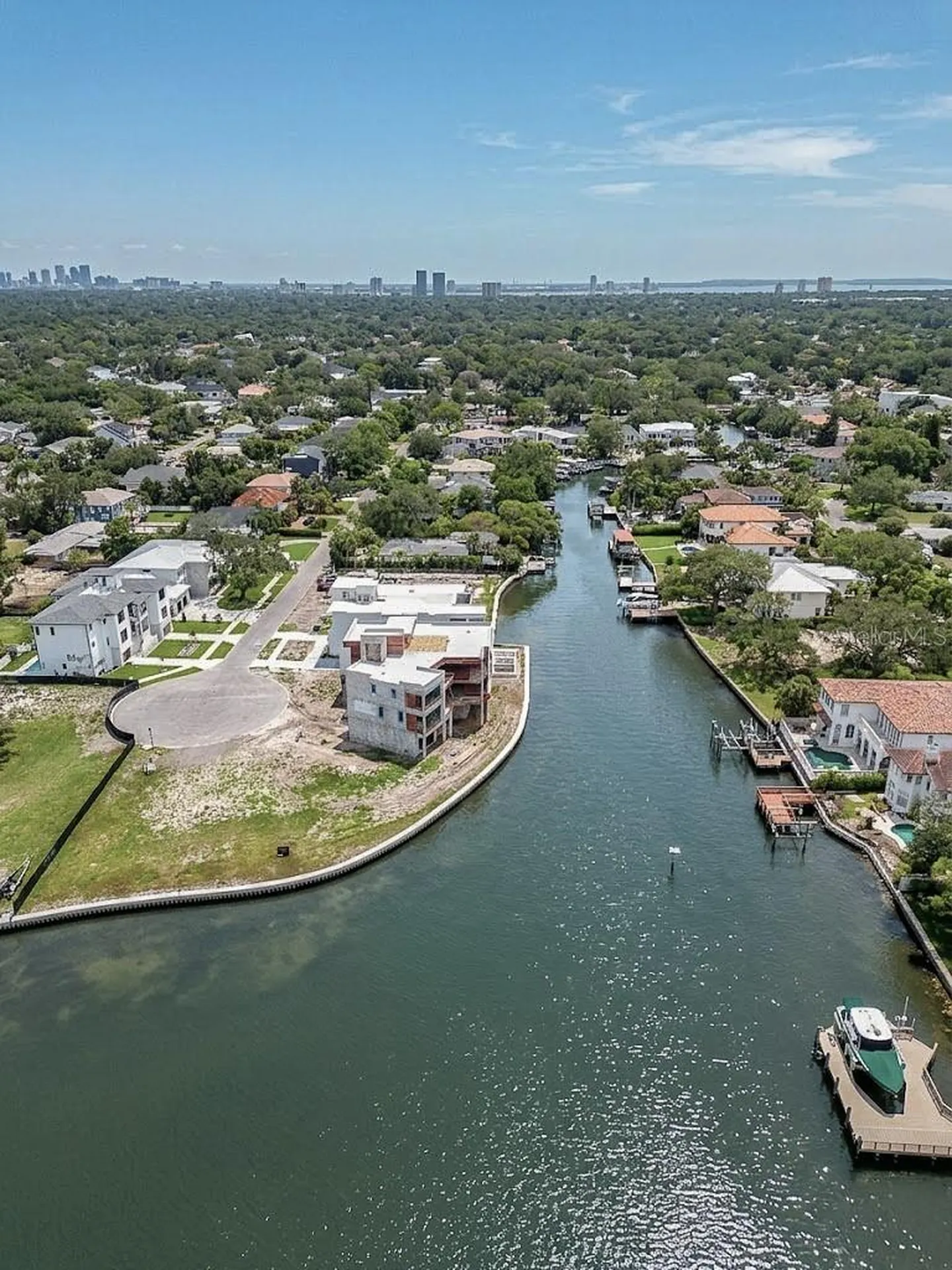5028 W Leona Street Tampa FL 33629