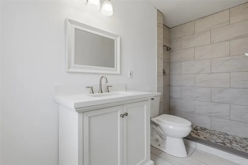 410 S Oakwood Avenue Brandon FL 33511