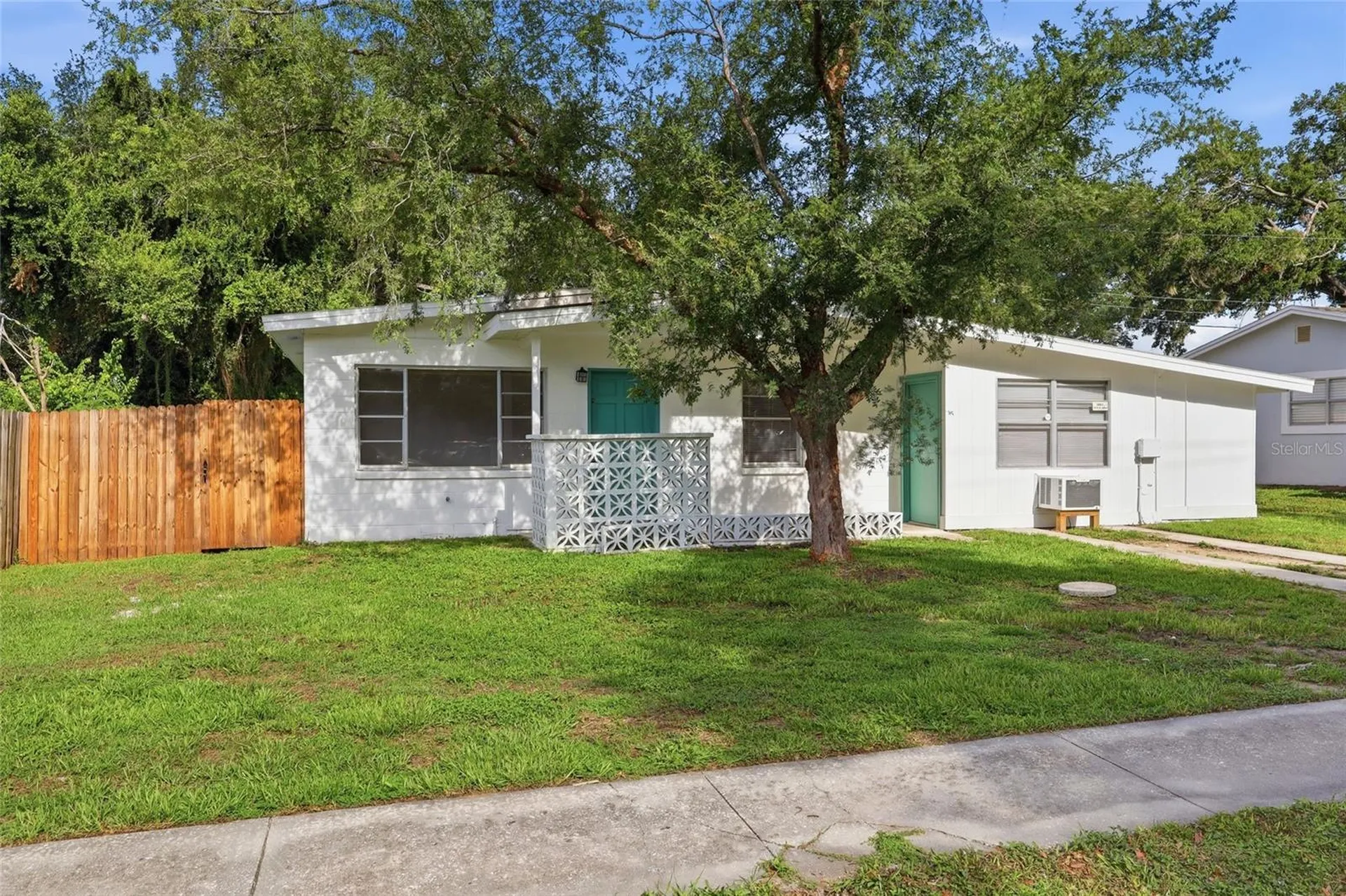 410 S Oakwood Avenue Brandon FL 33511