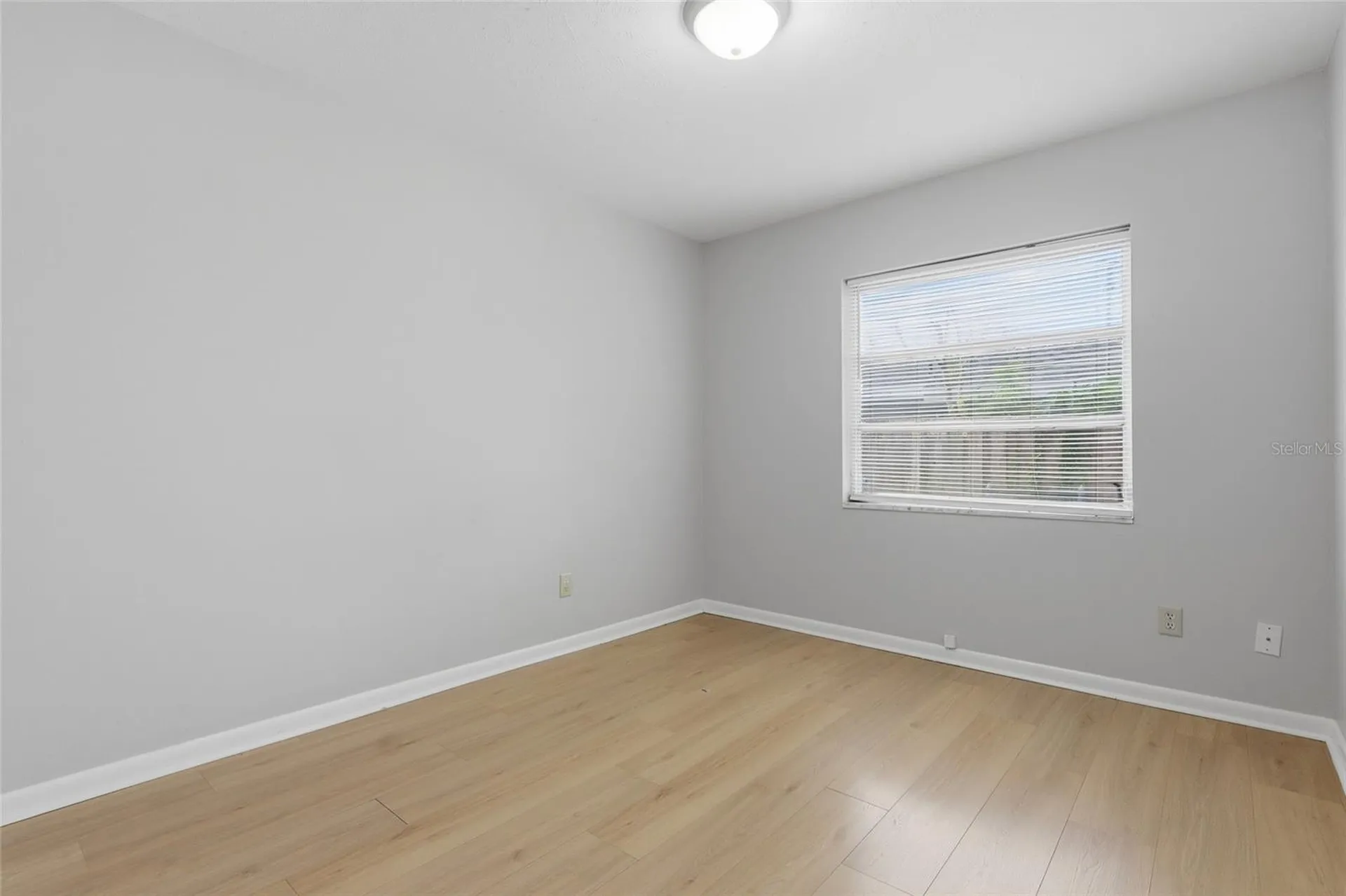 410 S Oakwood Avenue Brandon FL 33511