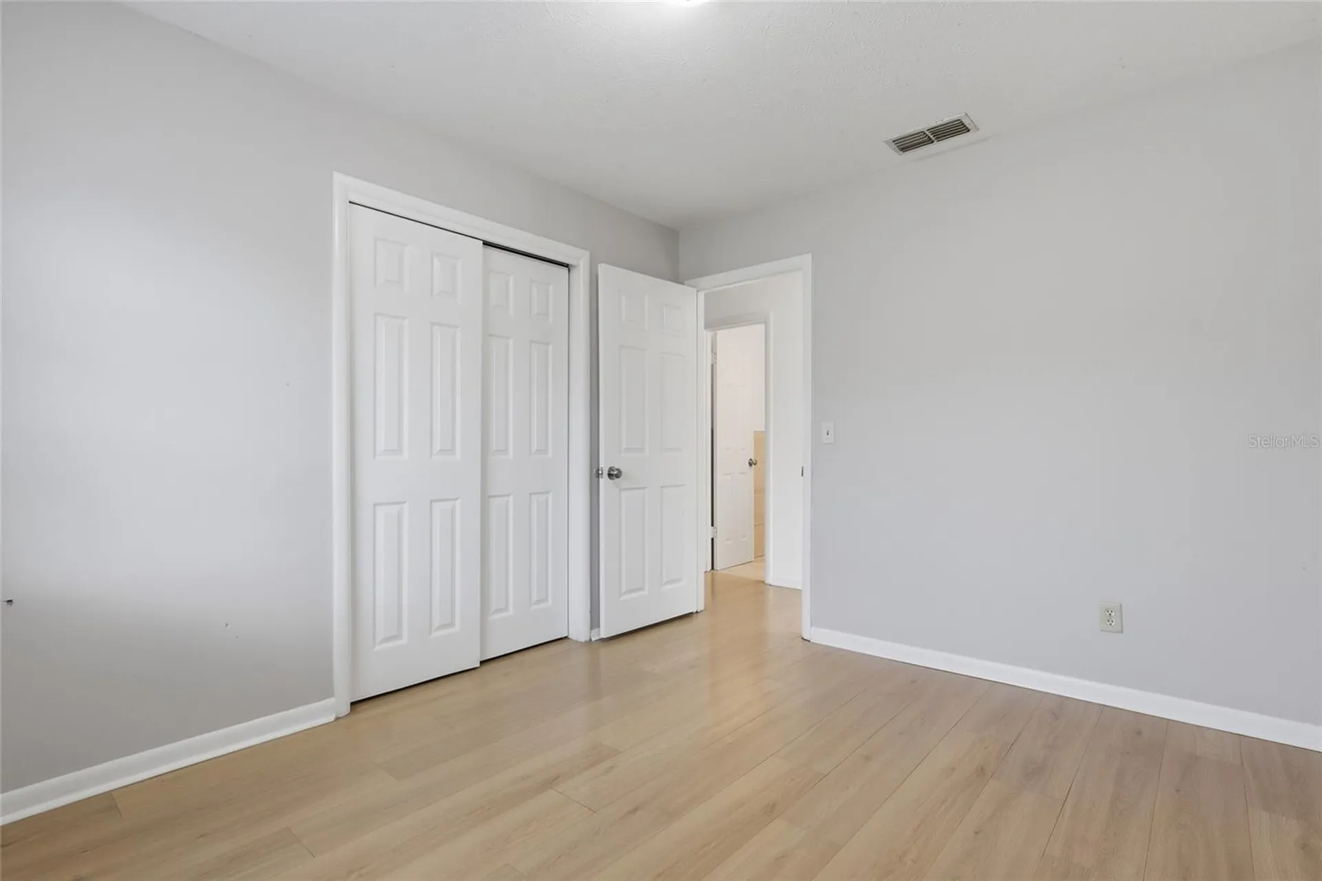 410 S Oakwood Avenue Brandon FL 33511