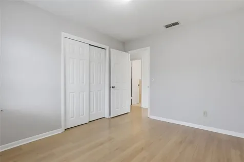 410 S Oakwood Avenue Brandon FL 33511