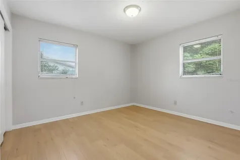 410 S Oakwood Avenue Brandon FL 33511