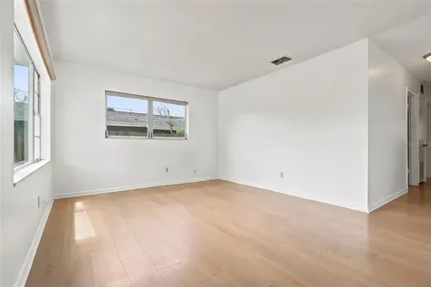 410 S Oakwood Avenue Brandon FL 33511