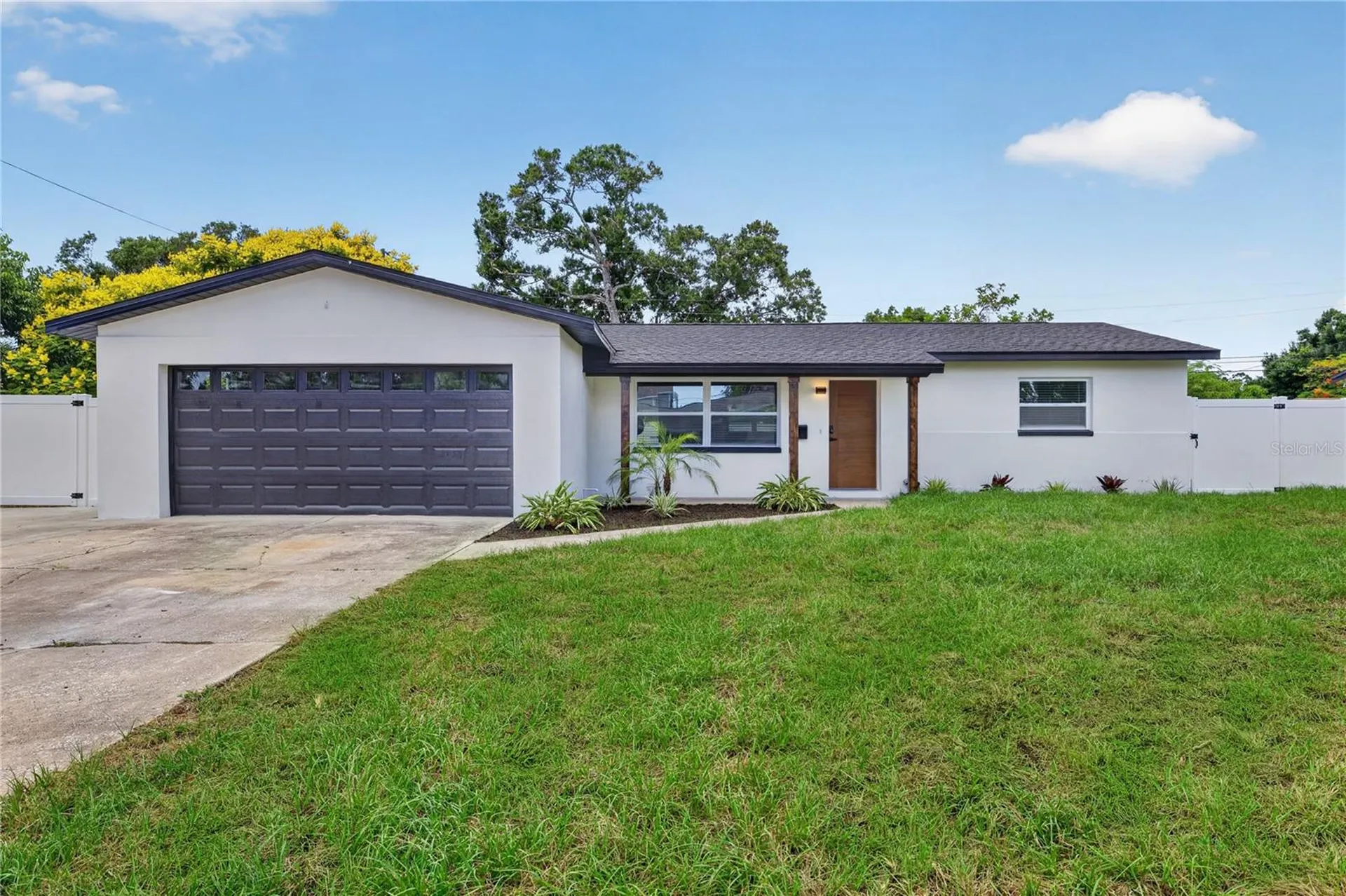 2091 62nd Place S St Petersburg FL 33712