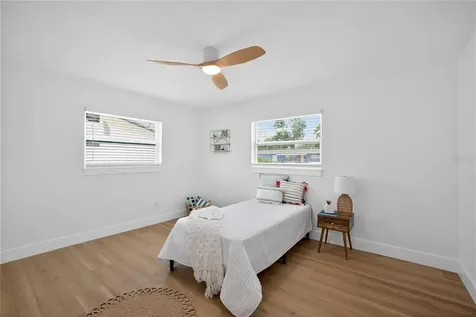 2091 62nd Place S St Petersburg FL 33712