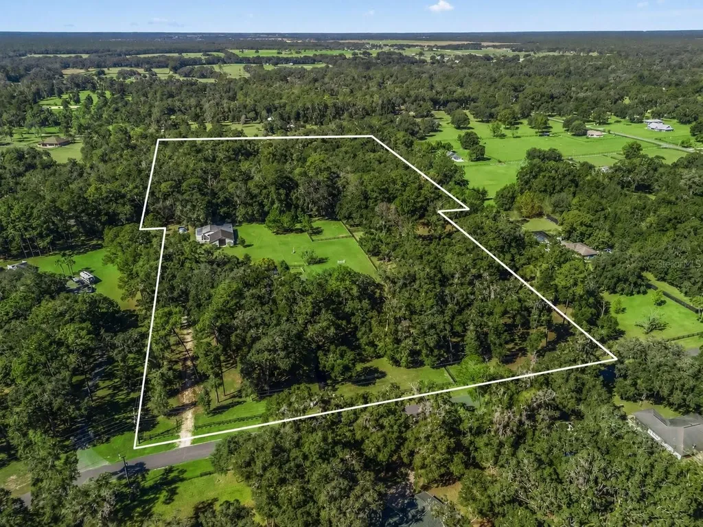 22 Wood Ridge Drive Ocala FL 34482