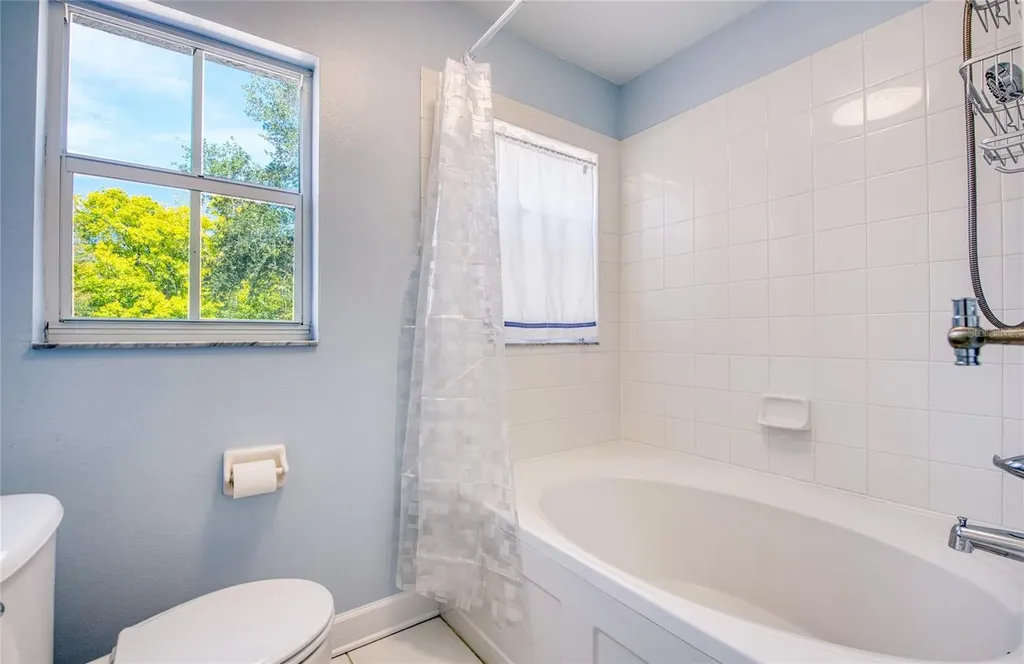 5606 Samter Court Tampa FL 33611