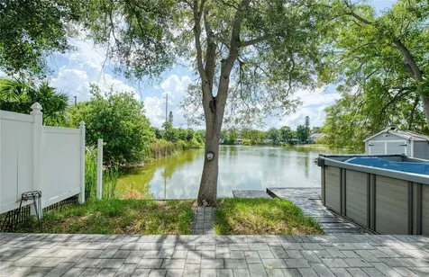 5606 Samter Court Tampa FL 33611