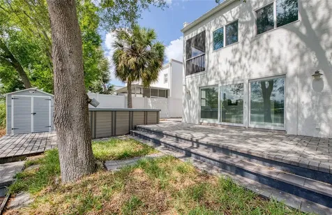 5606 Samter Court Tampa FL 33611