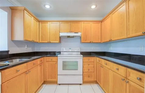 5606 Samter Court Tampa FL 33611