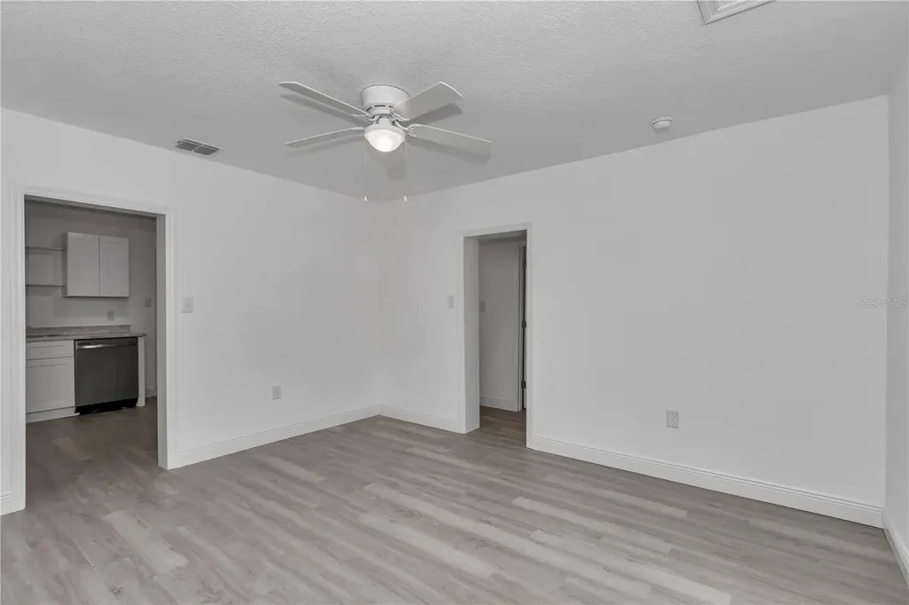658 NE 39th Court Ocala FL 34470