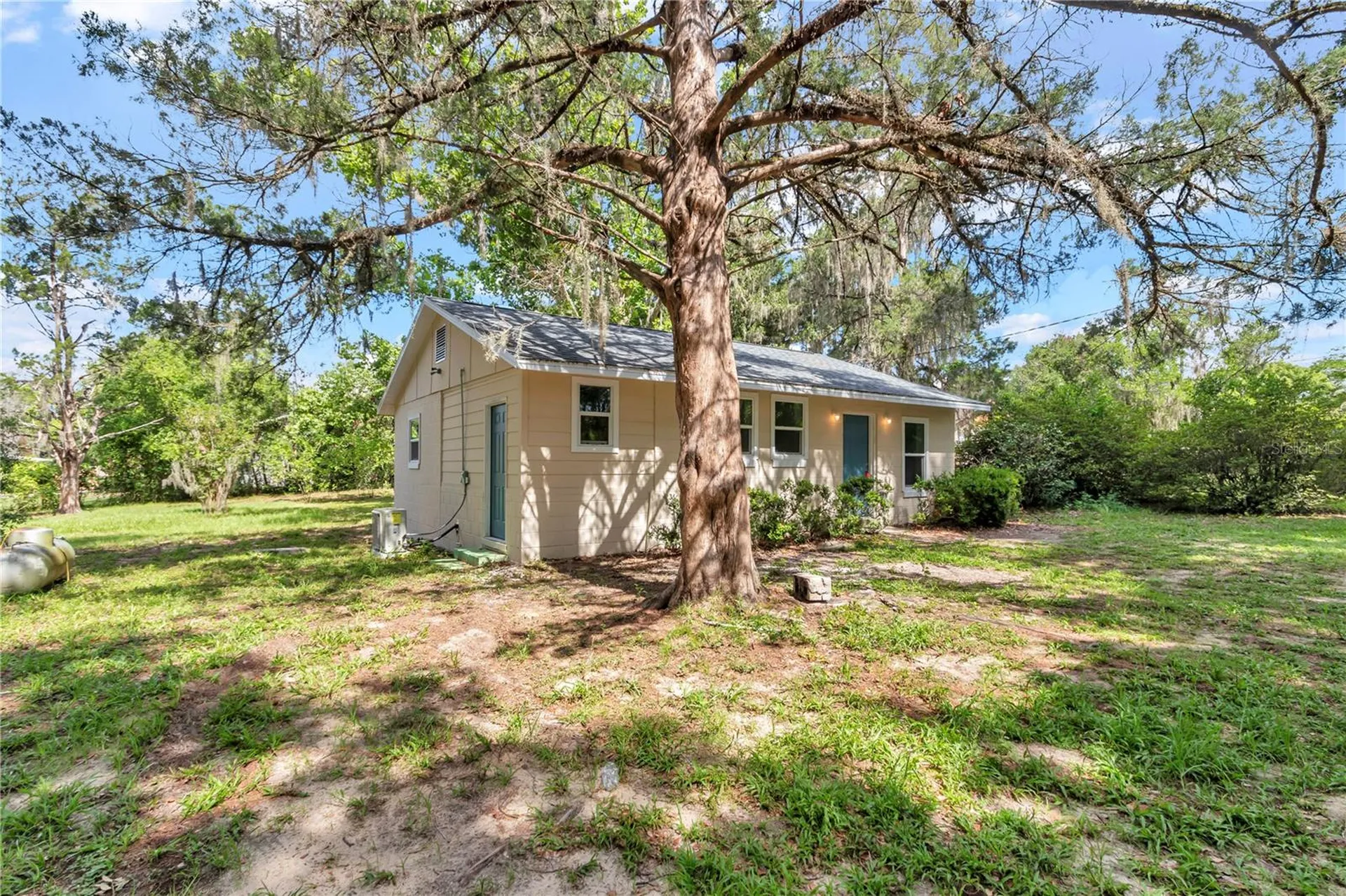 658 NE 39th Court Ocala FL 34470
