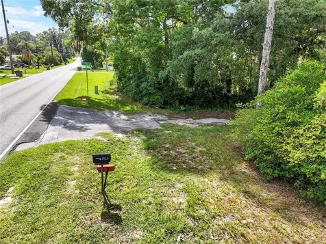 658 NE 39th Court Ocala FL 34470